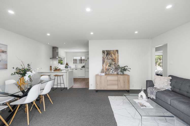 2/91 Nayland Street Sumner_5