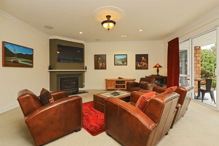 109 Kent Terrace Taradale_9