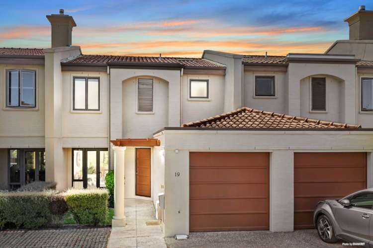 19/130 Gills Road Albany Heights_1