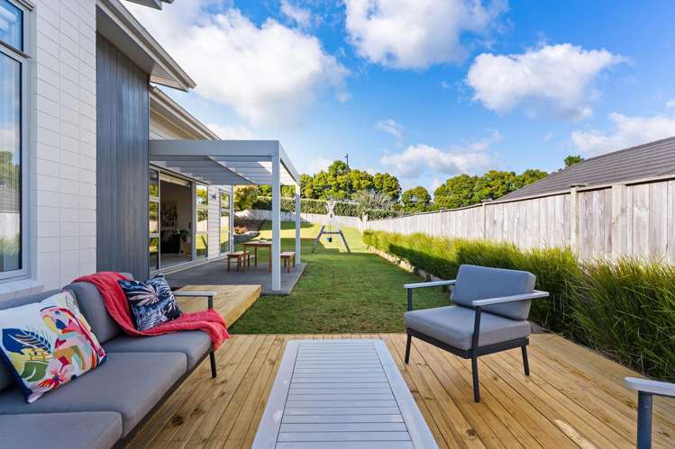 6 Kibblewhite Avenue Beachlands_15