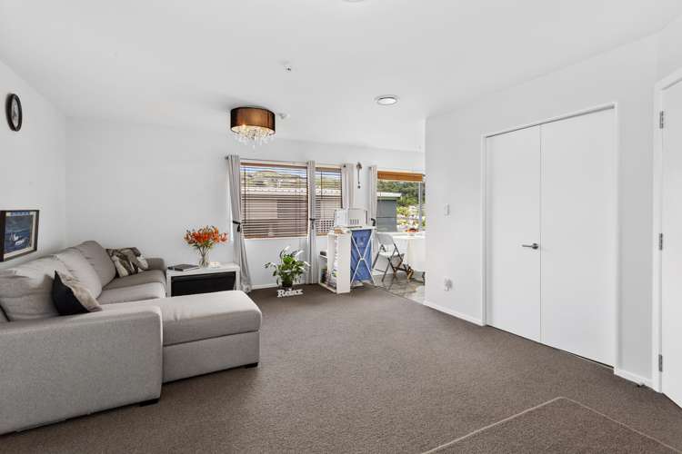 4/232 Main Road Tawa_6