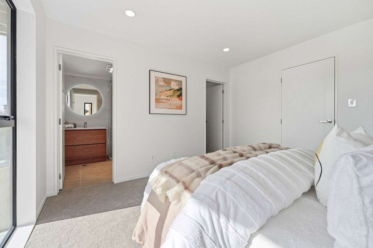 Lots1-3/12 Totaravale Drive_5