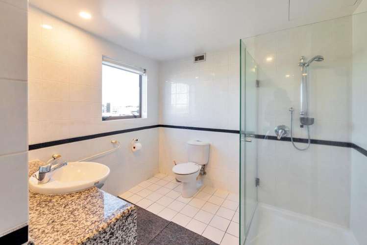 2a/27 George Street Newmarket_12