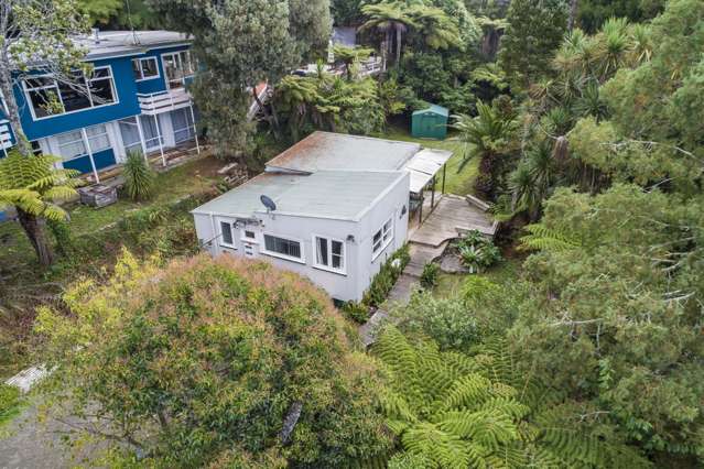 227 Godley Road Titirangi_1