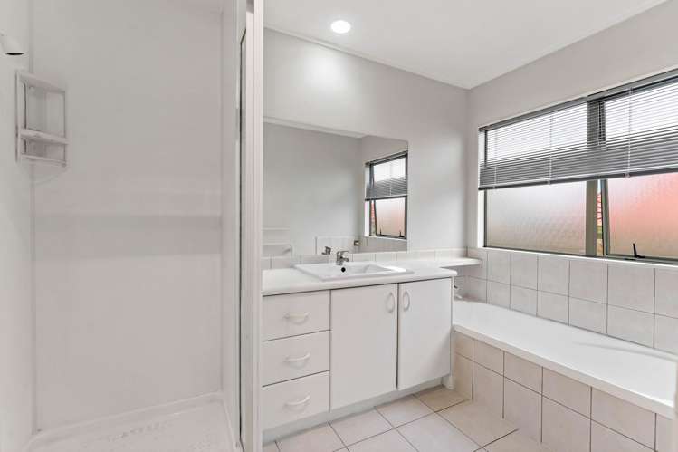 1/238 Botany Road Golflands_23