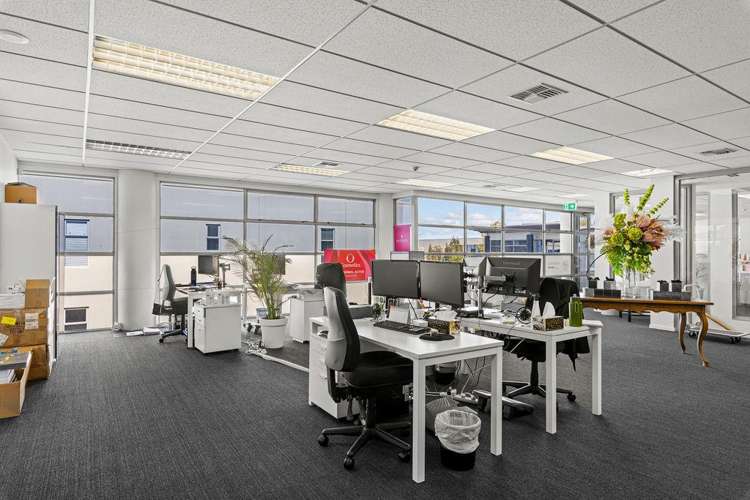 15B Leslie Hills Drive Riccarton_6