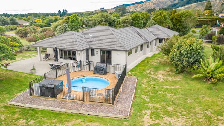 94 Pohutukawa Drive_0