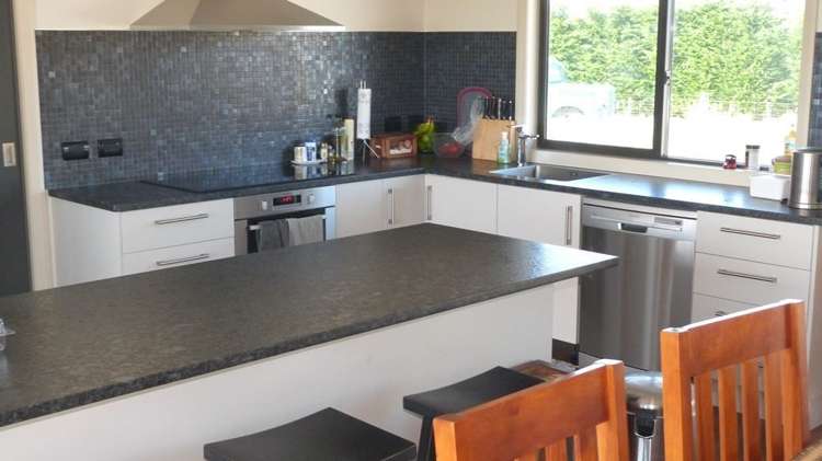 66 Wilcox Road Seaward Bush_2