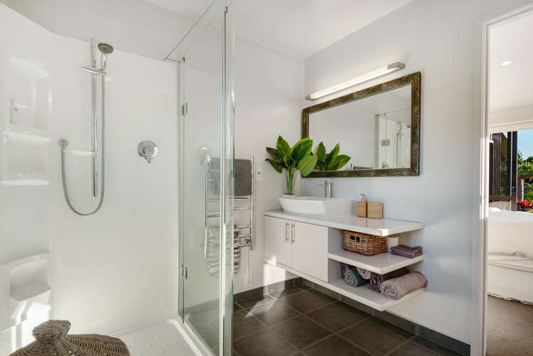 270 Redoubt Road Totara Park_10