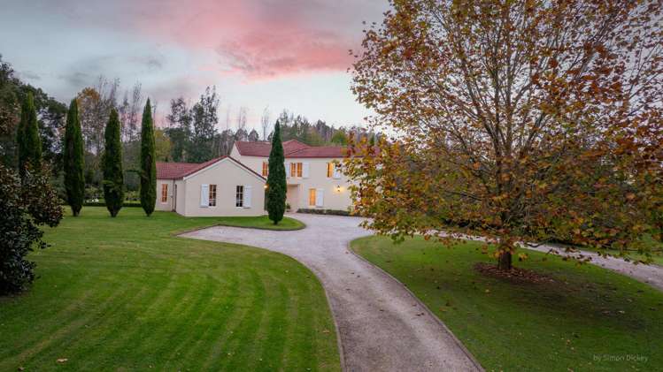 55 Three Oaks Drive_4