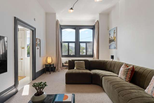 Heritage Elegance, Modern Family Living