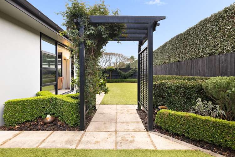 19 Tall Oaks Way Bethlehem_33