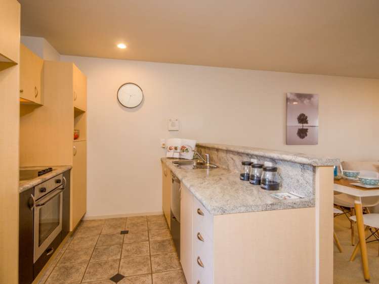 37/8 Soljak Place Mount Albert_7