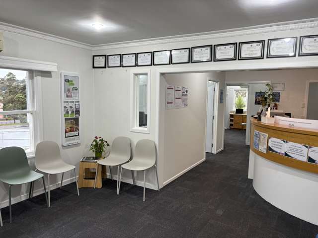 535 Mt Albert Road Three Kings_1