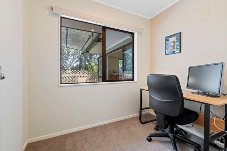 9 Hoylake Place Wattle Downs_15