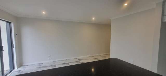 a/16 Lobelia Rise Goodwood Heights_2