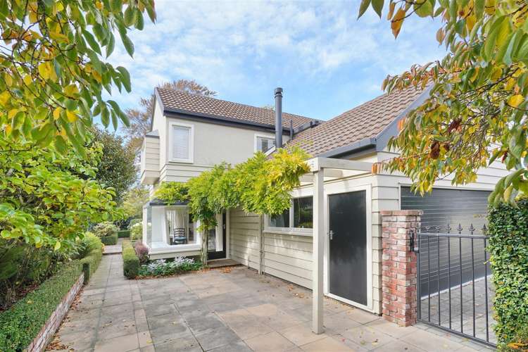 1/127 Fendalton Road Fendalton_1