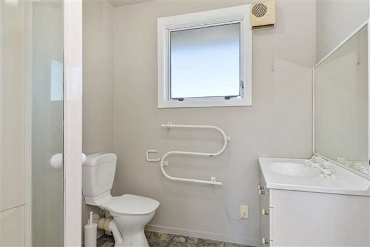 71 Denise Crescent Hornby_7