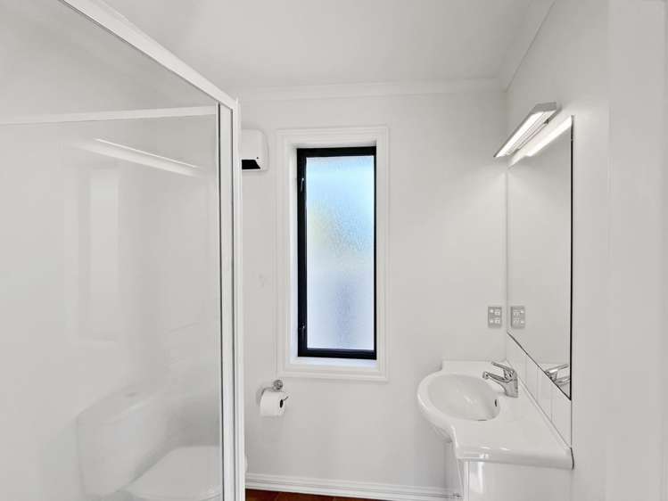 96 Charles Street 11353_14