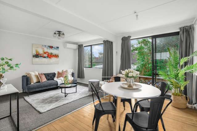 6 Boyd Grove Naenae_2