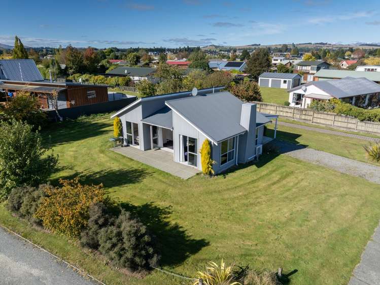 25 Pop Andrew Drive Te Anau_16