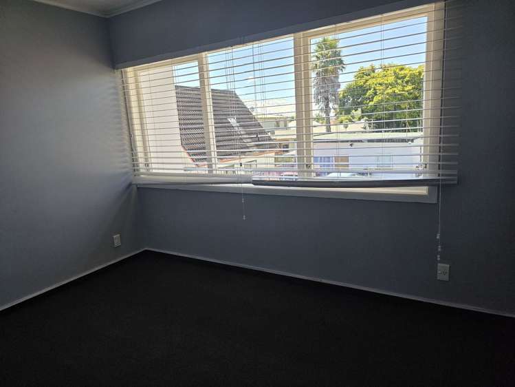 2/1339 Amohau Street Rotorua_4