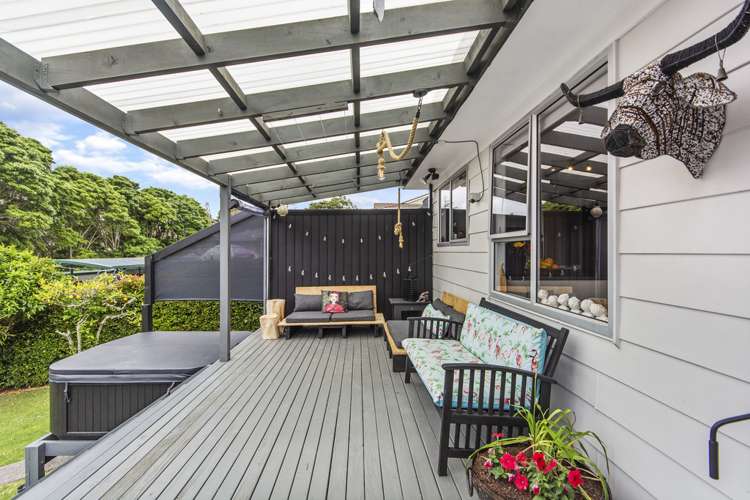 113 Solar Road Glen Eden_14