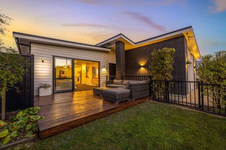 10 Pateke Drive Kenepuru_0