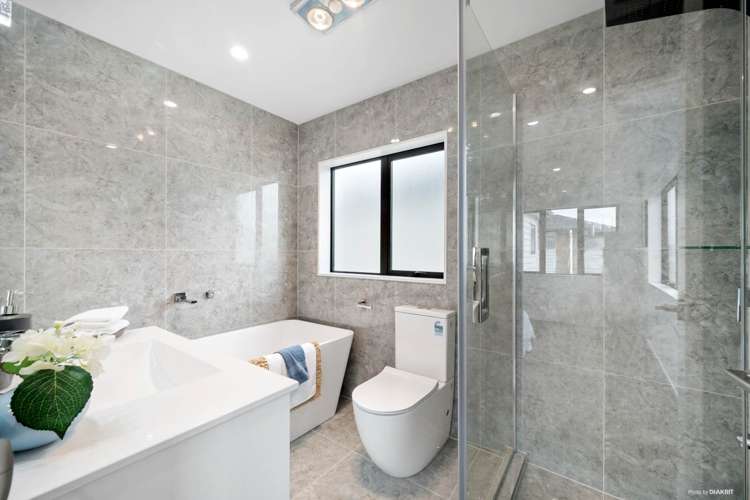 6 Eastfield Avenue Flat Bush_17