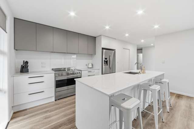 2 Olearia Lane Woodend_1