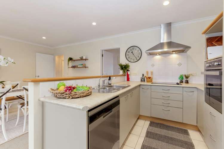 33 Richfield Crescent Westgate_7