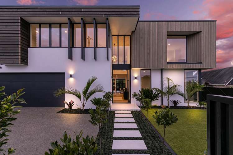 28A Roland Road Greenhithe_2