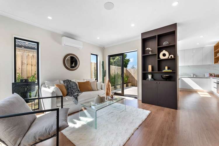 3/110 Royal Road_2