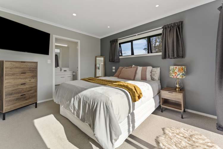 18 Grefor Lane Waitarere_11