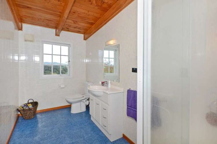 212 Knight Road Ruatangata_15