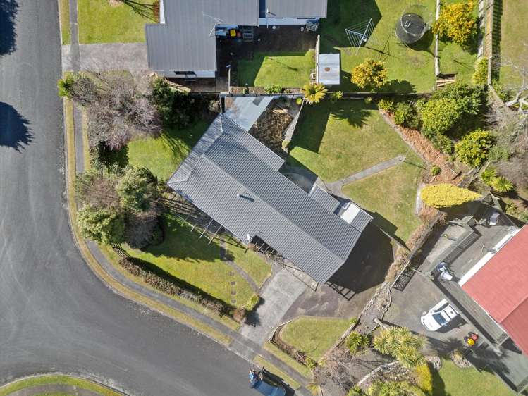 2 Montgomery Crescent Putaruru_12