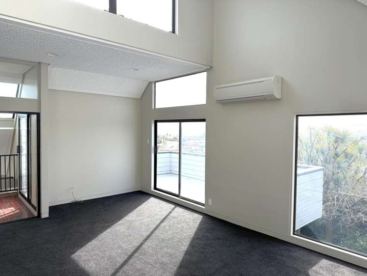 79 Wilson Road Balclutha_15
