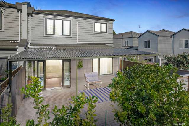 4/36 John Jennings Drive Oteha_1