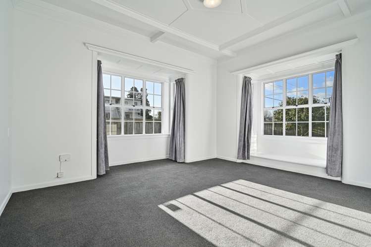 300 Willowpark Road South Hastings_7