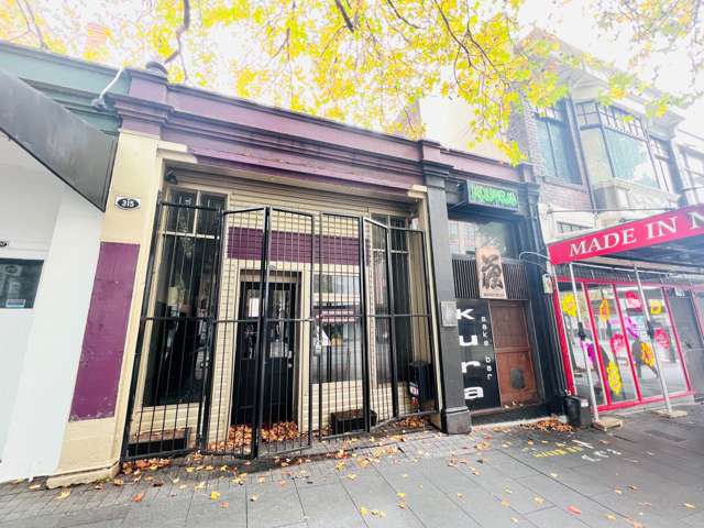 QUEEN STREET RETAIL