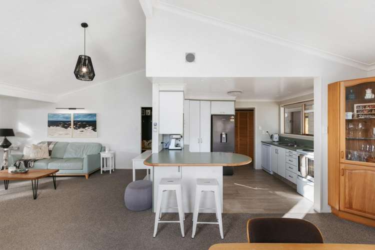 26 Shelley Street Otumoetai_9