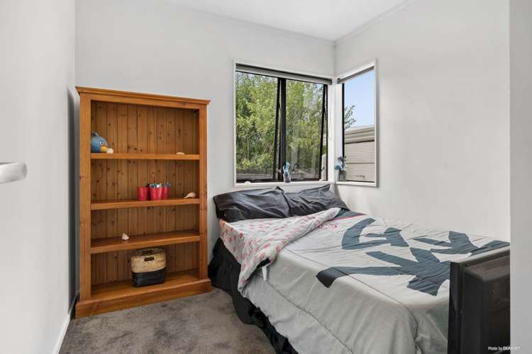 1/30 Pinehurst Place Wattle Downs_18