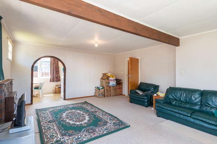 4 California Drive Totara Park_4