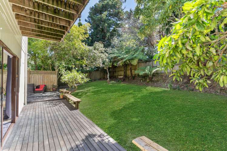 24 Ragley Street Titirangi_9