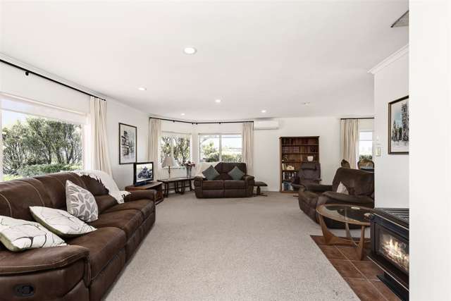 21 Village Park Drive Welcome Bay_3