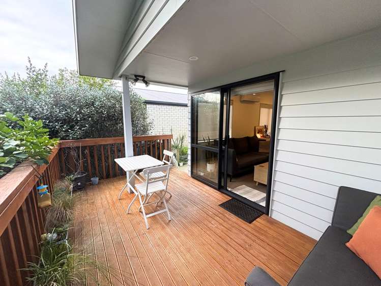 5D Pyramid Place Glen Eden_10