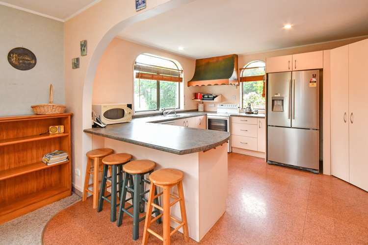 401 Creightons Road Clevedon_20
