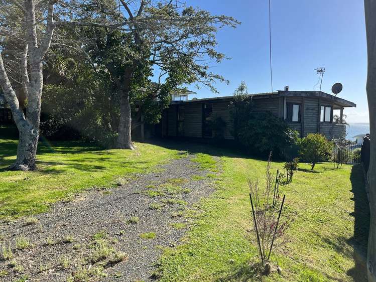 200 Vipond Road_0
