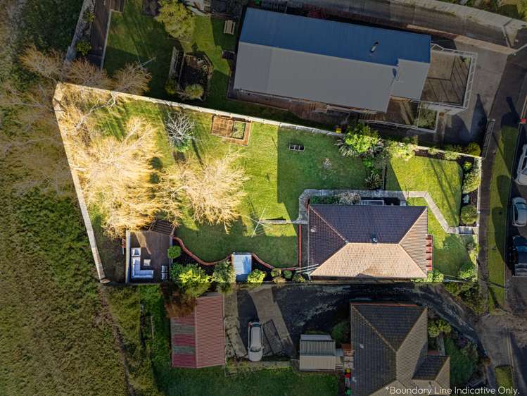 31 Burgess Street Green Island_19