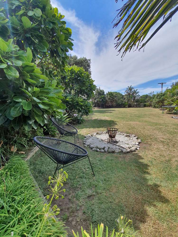 14 Mission Road Port Waikato_10